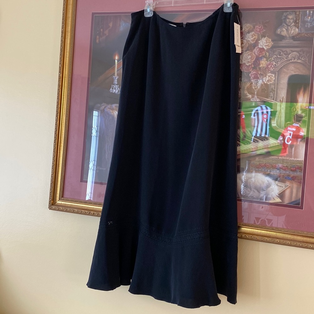 NEW DUE per DUE 100% silk skirt